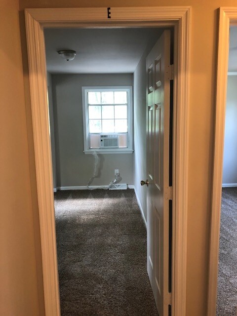 Building Photo - 1003 Silver Ave