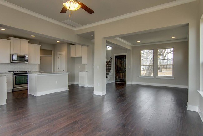Building Photo - 9503 McKnight Lp