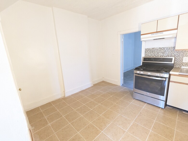 Kitchen - 5833 Crittenden St