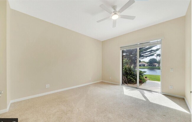 Building Photo - 4784 Blossom Dr