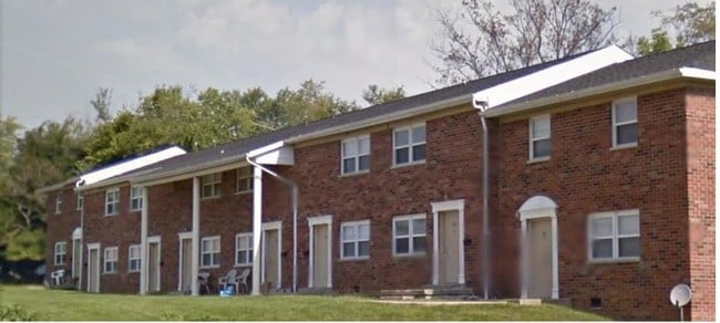 Primary Photo - Country View Apartments