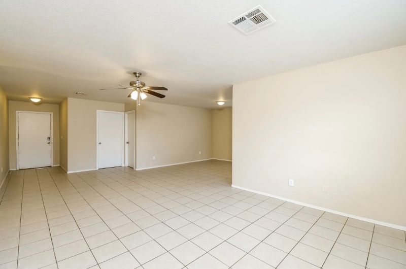 Building Photo - 3143 W Roeser Rd
