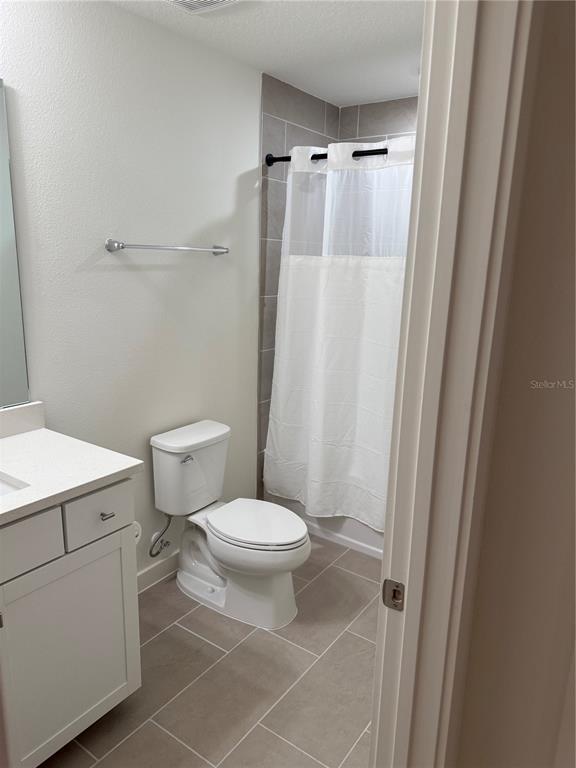 Building Photo - 1963 Iorio St