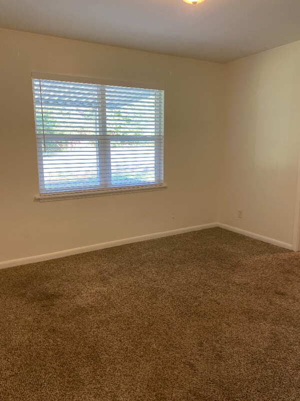 Building Photo - 3921 Sabine Ave