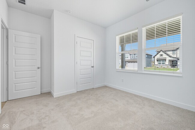Building Photo - 15395 Alperton Rd