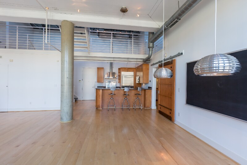 Building Photo - 2328 Champlain St NW