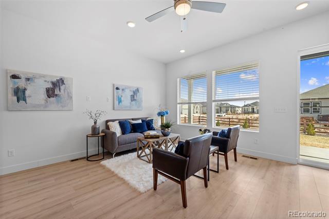 Building Photo - 6759 Enclave Vista Loop
