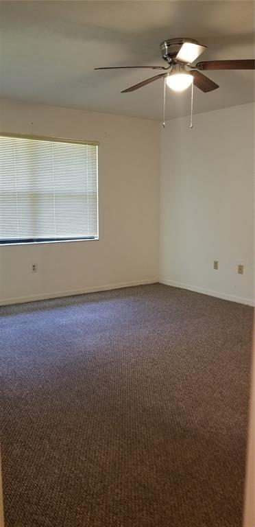 Building Photo - 720 E Gilchrist Ct