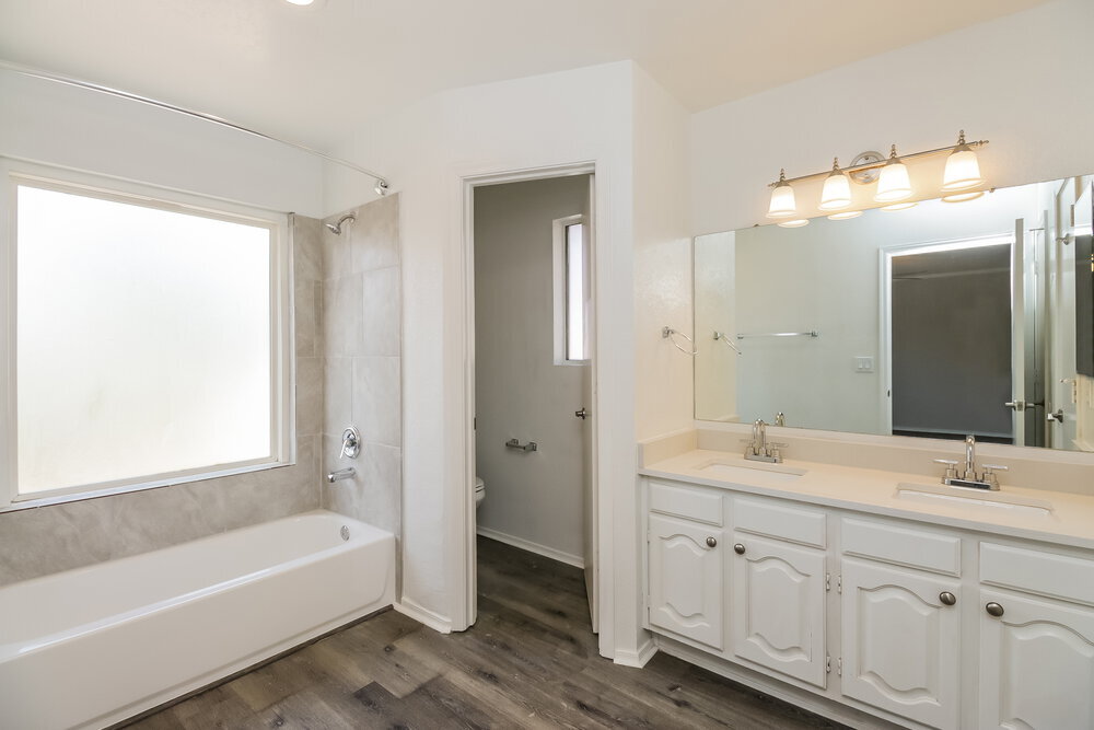 Building Photo - 16234 S 44th St