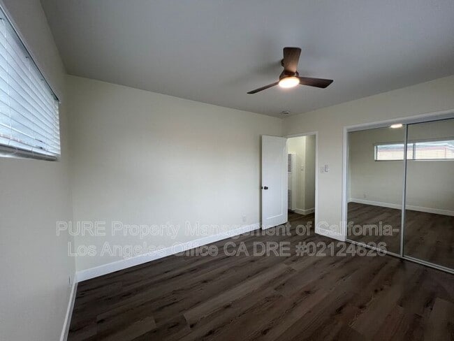 Building Photo - 4212 1/2 W 64th St