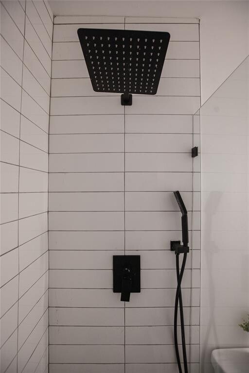 Building Photo - 1112 NE 17th Terrace