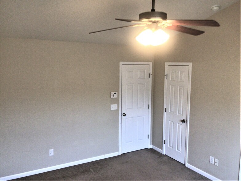 Building Photo - 4030 Tarrant Trace Cir