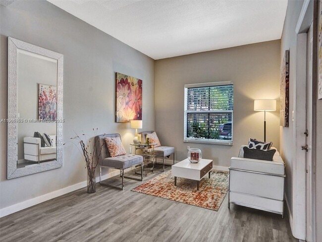 Building Photo - 5922 Siena Ln