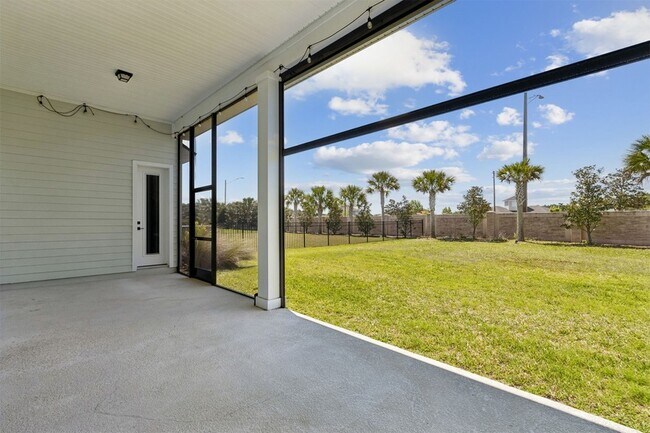 Building Photo - 95169 Poplar Way