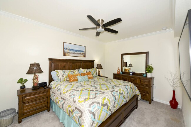 Master King Bed - 17810 Gawthrop Dr