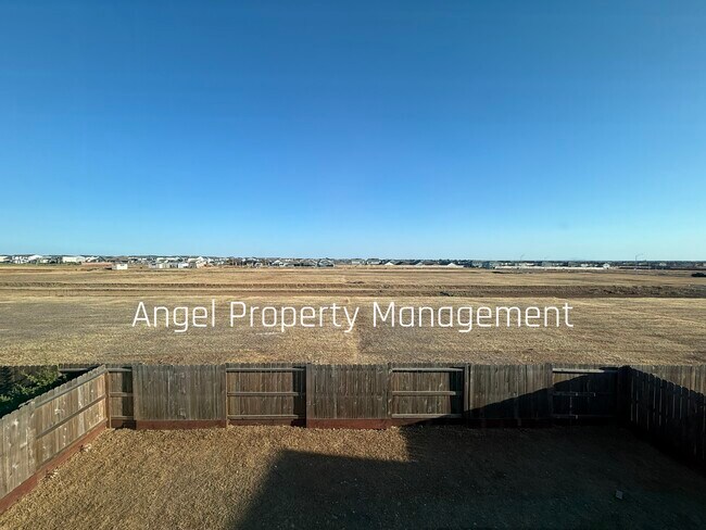 Building Photo - 12716 Scholarly Wy