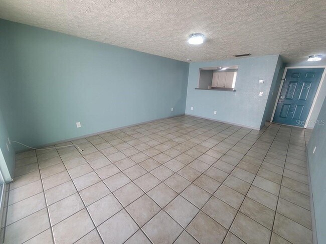 Building Photo - 5709 Silver Spur Dr