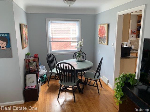 Building Photo - 3921 Custer Ave