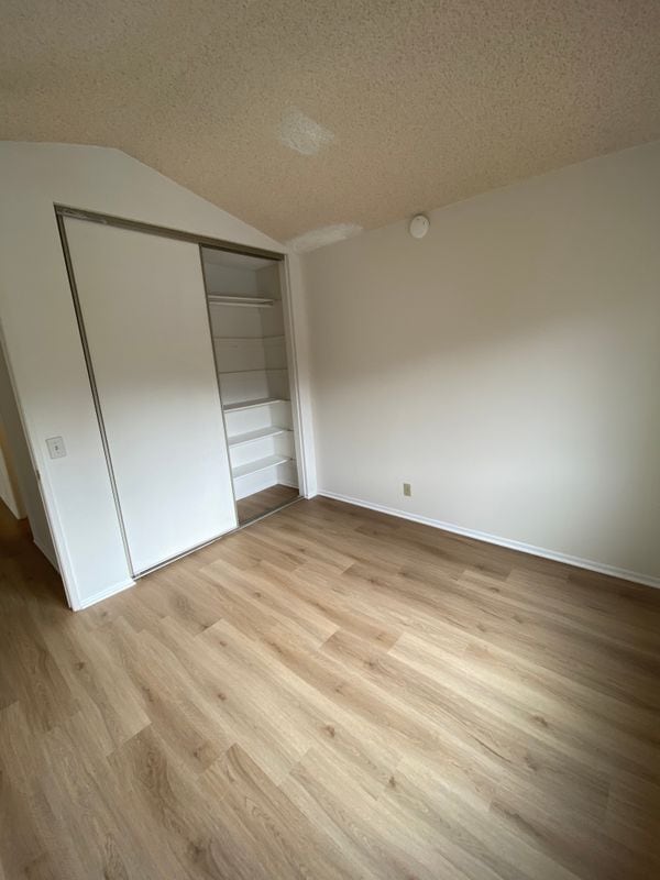 Building Photo - 16 Calle de Rodeo