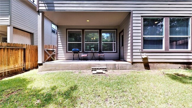 Building Photo - 23 Benedict Canyon Loop