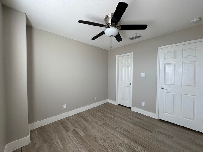 Building Photo - 8218 Casa Verde Rd