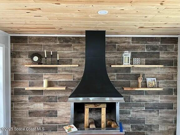 Building Photo - 450 Riverdale Dr