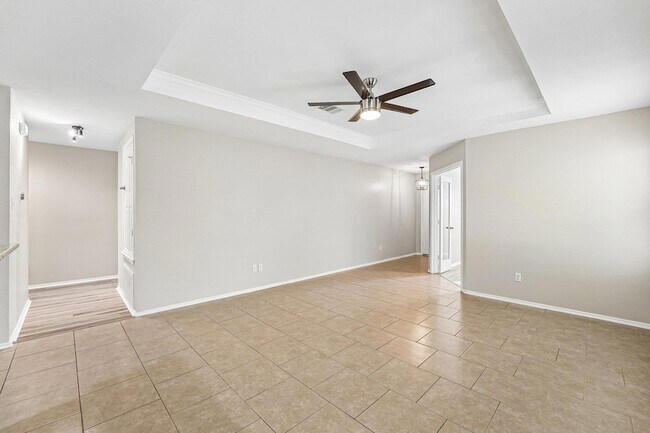 Building Photo - 9209 Bowfield Dr