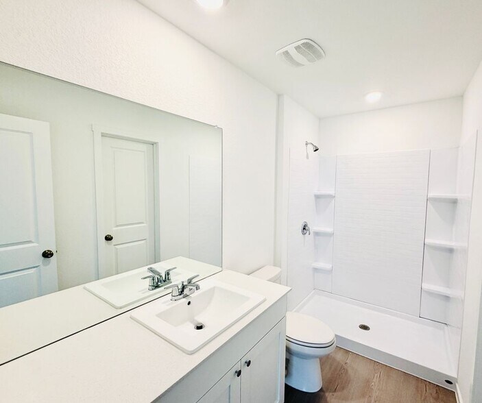 Building Photo - 449 Jones Bch Ln