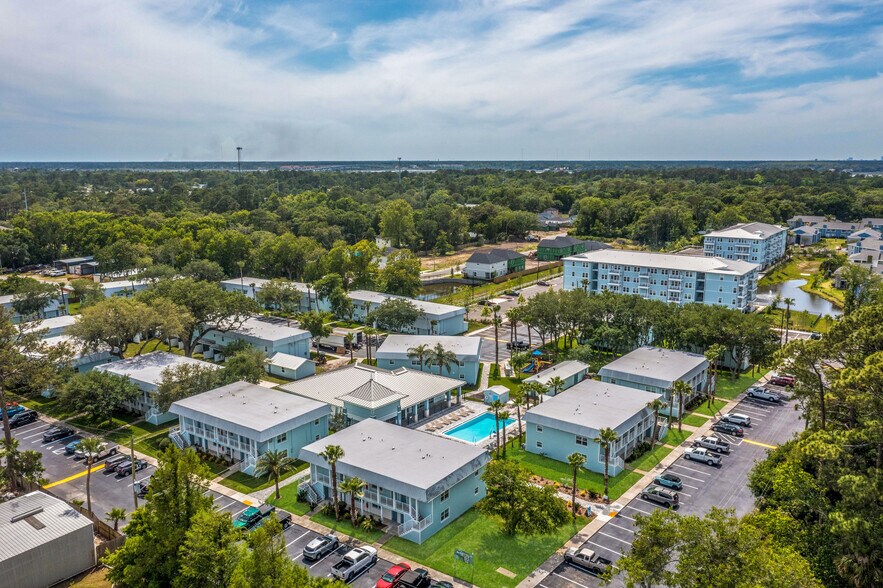 Surf Apartments 2130 Mayport Rd Atlantic Beach FL 32233 Apartment