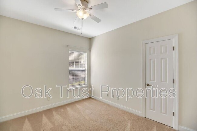 Building Photo - 5232 Mulholland Dr