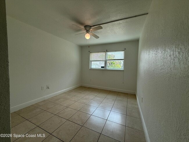 Building Photo - 8210 Orange Ave