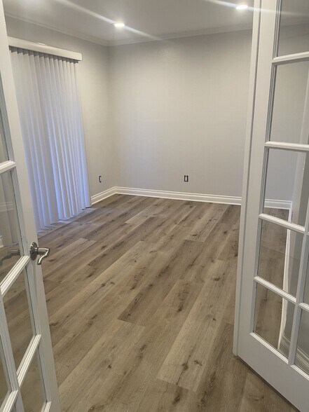Building Photo - 28061 Mariposa