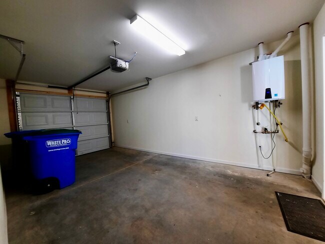 Building Photo - 1025 Baldwin Commons Dr
