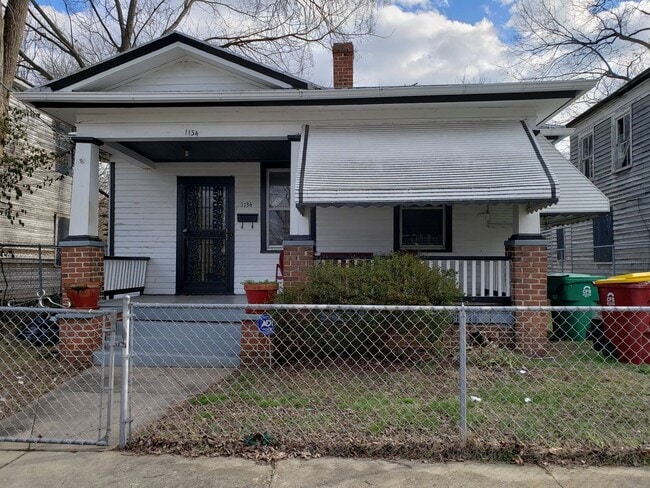 Building Photo - Beautiful Spacious Home in Petersburg!