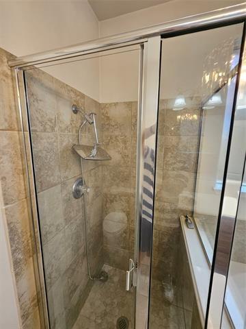 Building Photo - 3049 Trinity Lakes Dr