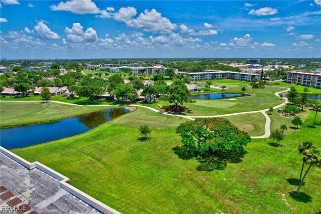 Building Photo - 7406 Lake Breeze Dr