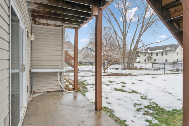 Building Photo - 2539 Catskill Ct