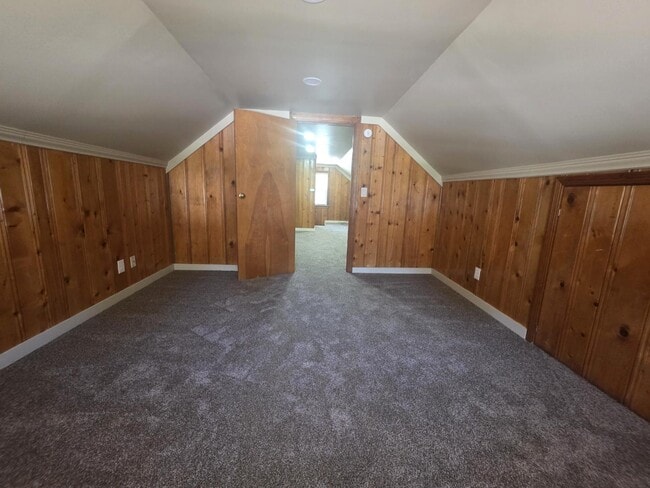 Building Photo - 745 Lafollette St