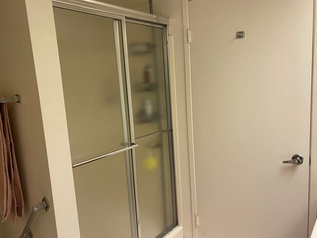 Building Photo - Lovely home with all the comforts of home.  All in Leisure World, a 45+ Active Adult Resort Commu...