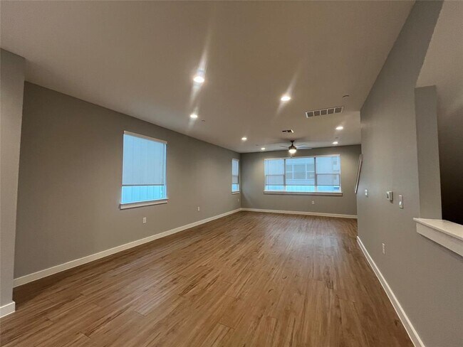 Building Photo - 11534 Pastini Cir