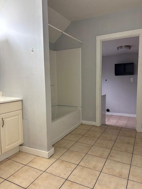 Building Photo - 591 Greissing Terrace