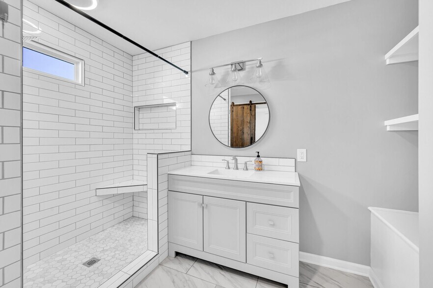 Building Photo - 162 Elkmont Dr