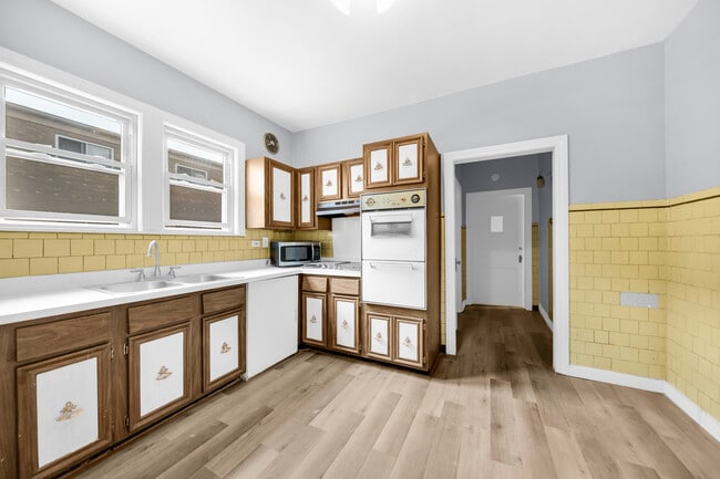 Building Photo - 4227 S Harlem Ave