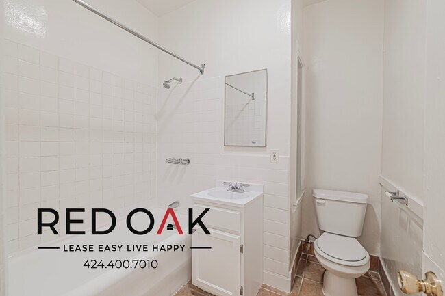 Building Photo - 2850 Leeward Ave