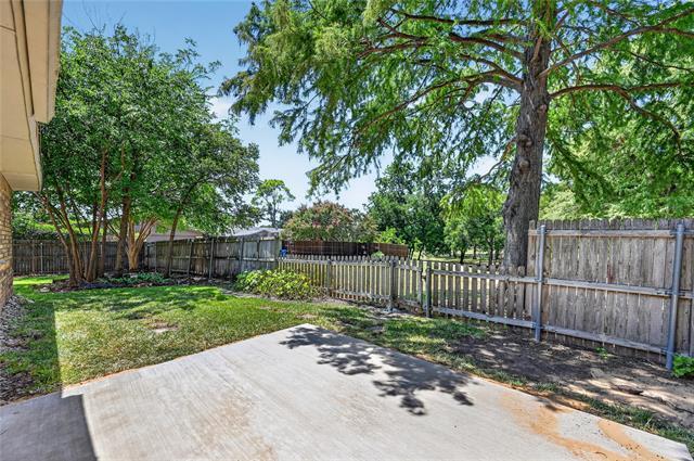 Building Photo - 407 Woodhurst Dr