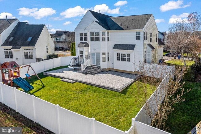 Building Photo - 217 Spruce Trail