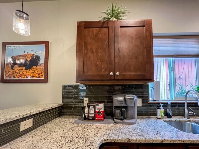 Building Photo - Charming Downtown Retreat: A Unique Blend of Urban Living and Montana Charm in Bozeman