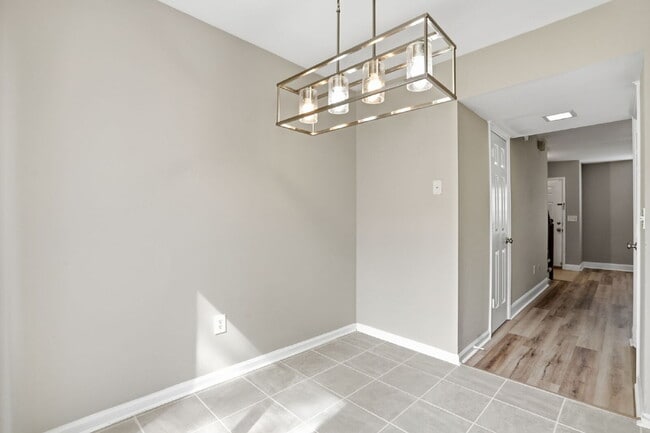 Building Photo - 7881 Nummie Ct