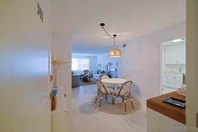 Building Photo - 170 N Ocean Blvd