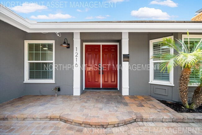 Building Photo - Brand New Remodel – Stunning Pool Home wit...